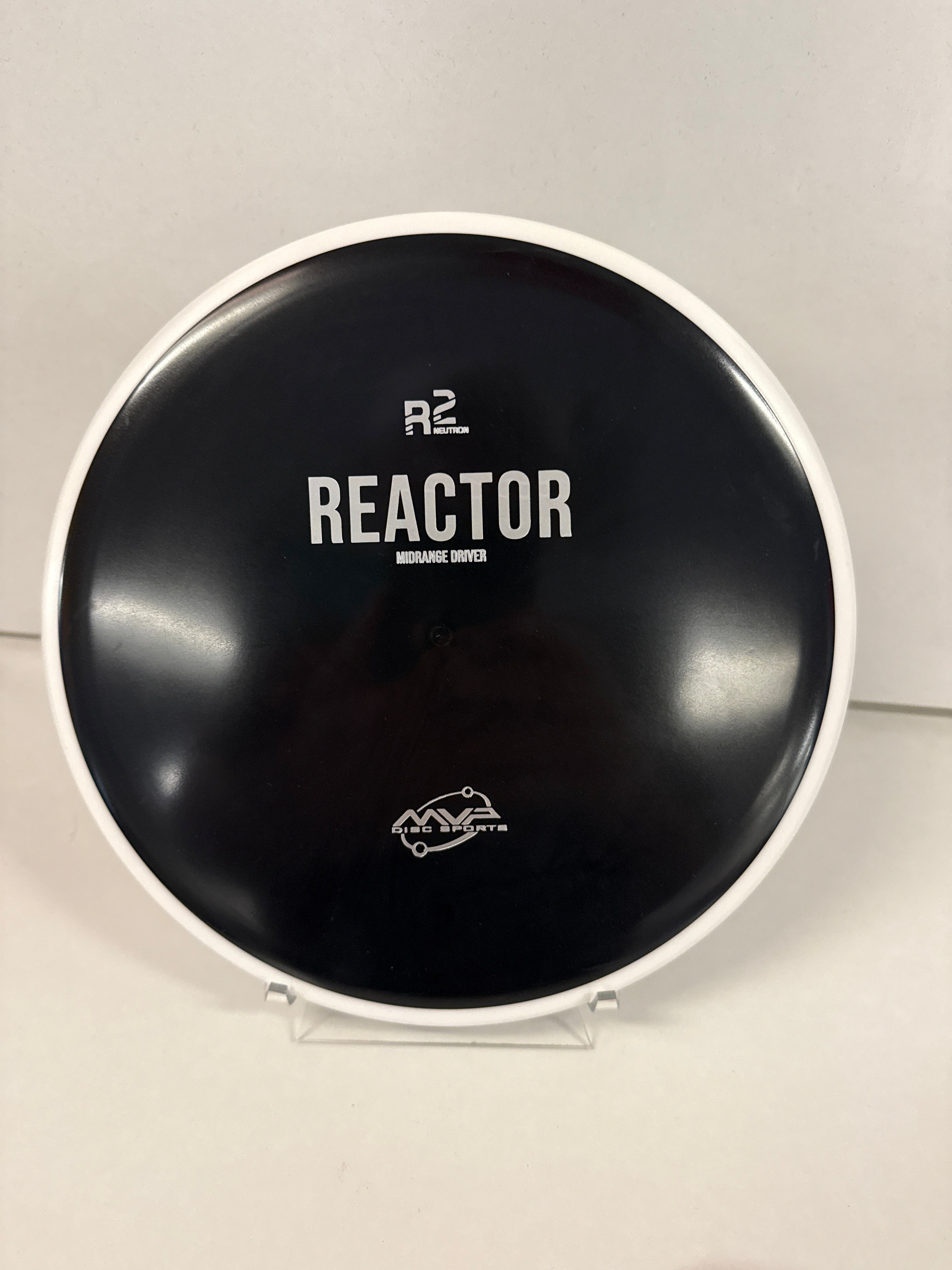 MVP R2 Neutron Reactor