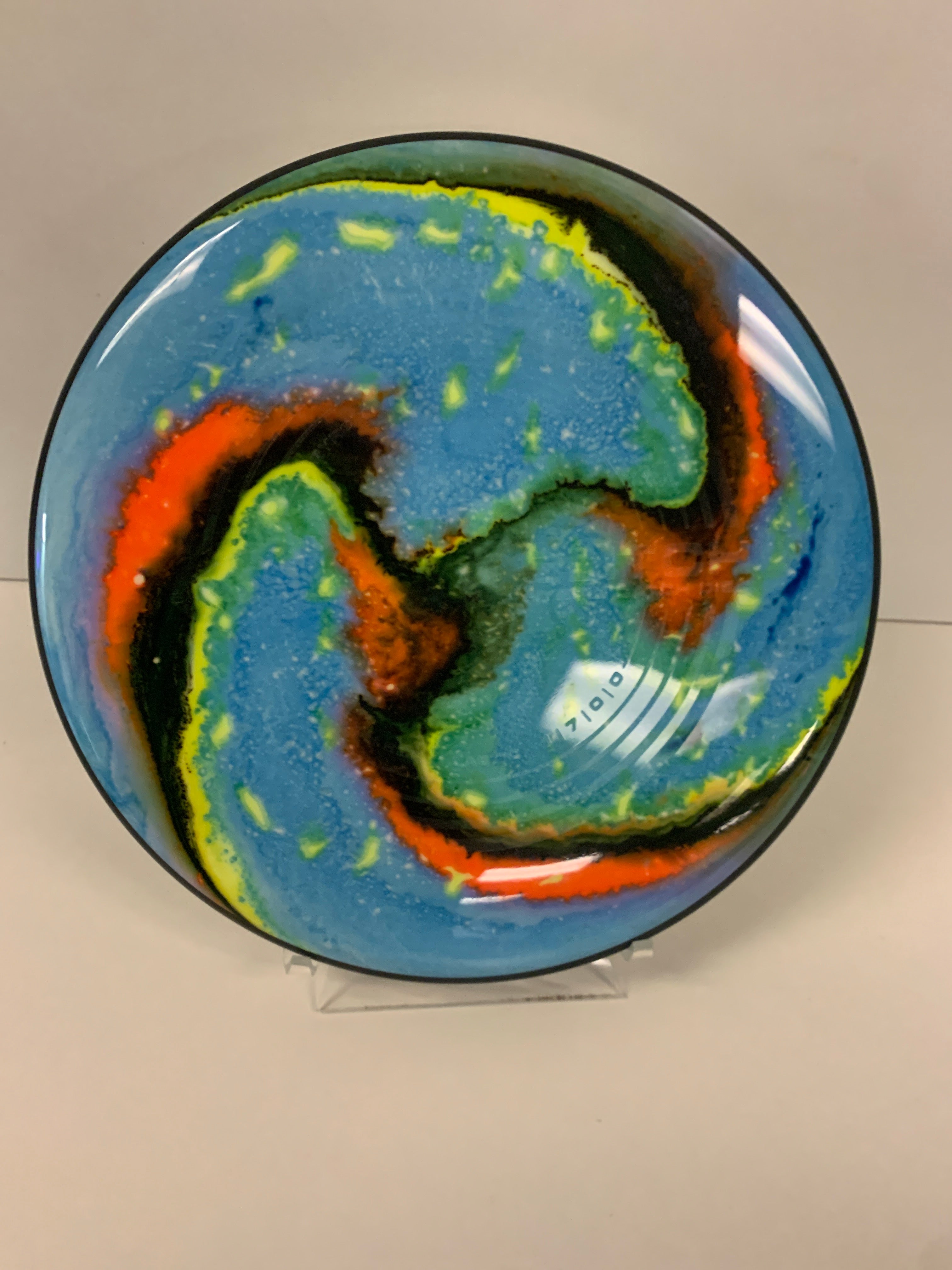 Dyed MVP Neutron Soft Glitch